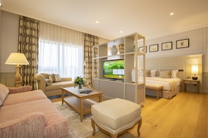 Chambre présidentielle | 1 chambre, draps en coton égyptien, literie de qualité, minibar