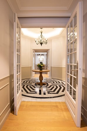 Chambre Présidentielle | 1 chambre, draps en coton égyptien, literie de qualité supérieure