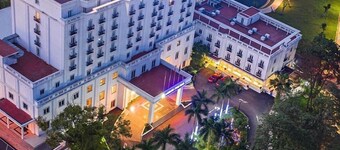 Sai Gon Phu Tho Hotel