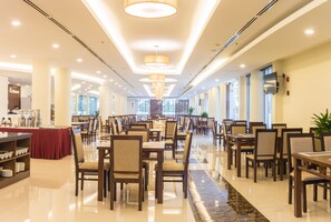 Food court