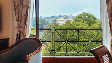 Superior Triple Room | Balcony