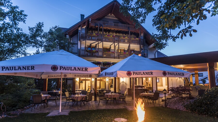 Hotel & Restaurant Becher