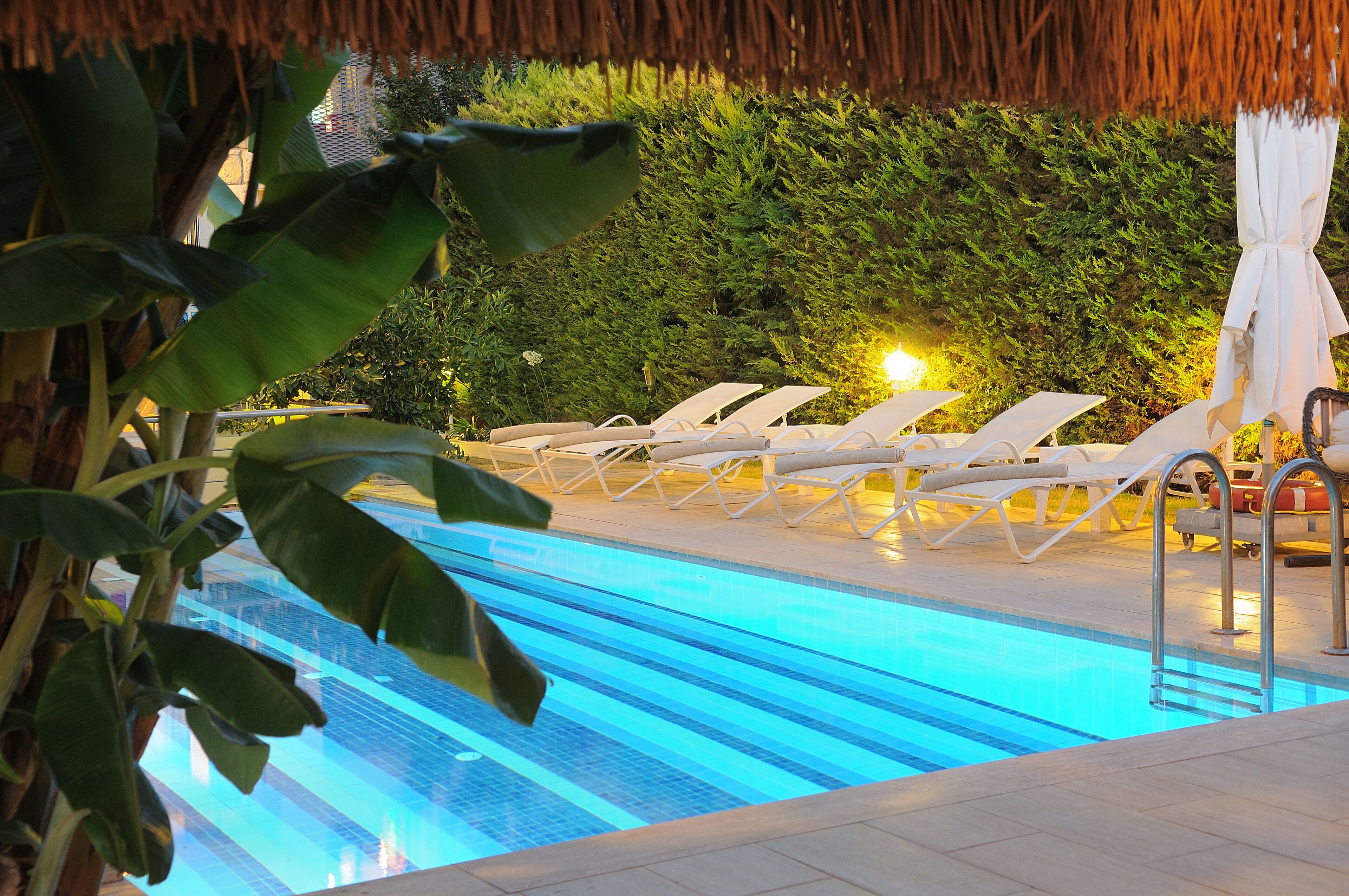 standard room | living area | lcd tv