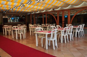 Food court - Hotel Centro (Torre Pellice)
