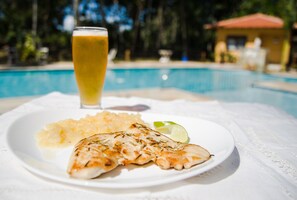 Dining - Fradissimo Hotel (Angra dos Reis)