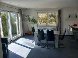 Restauration dans la chambre