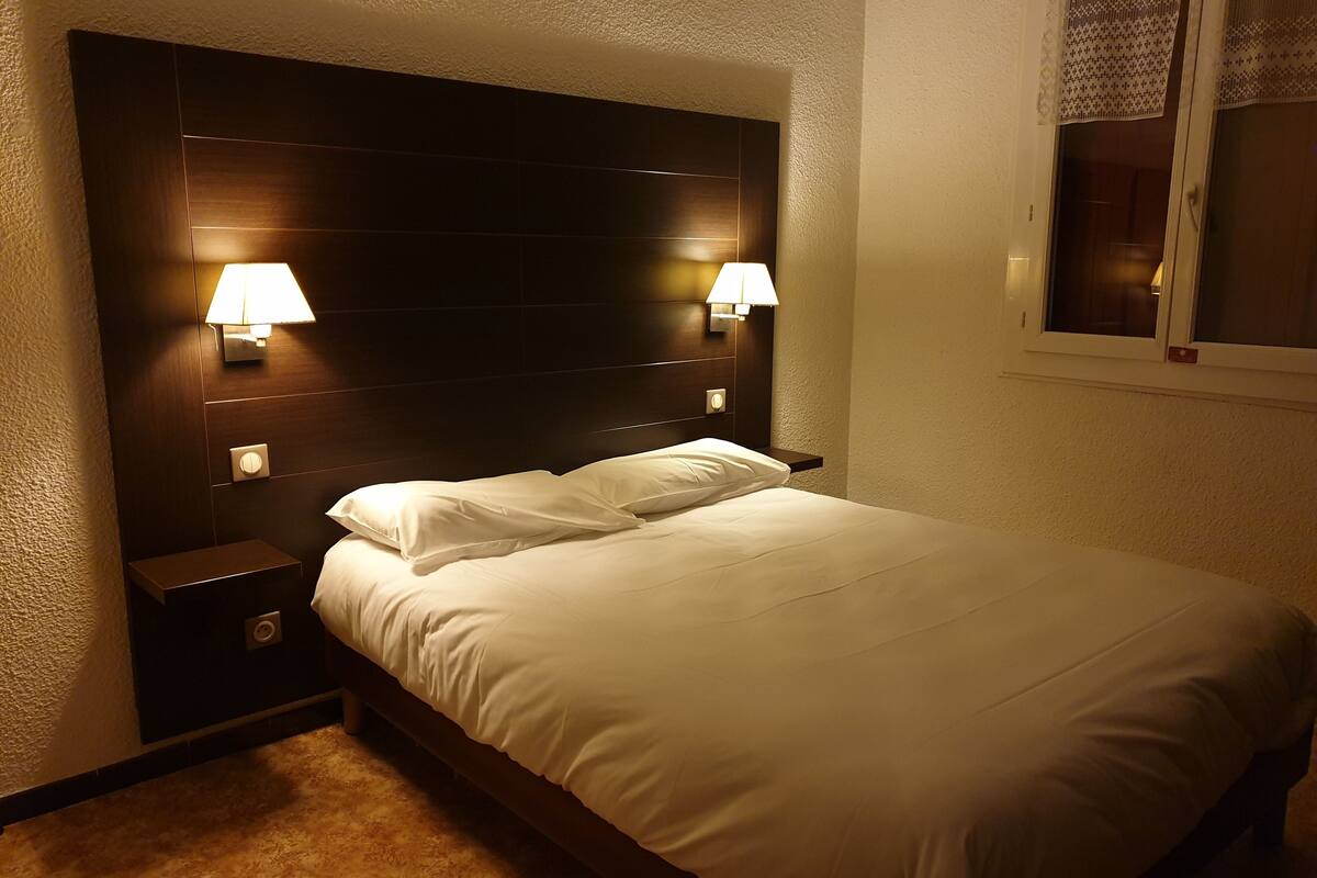 double room, non smoking | premium bedding, free wifi, bed sheets