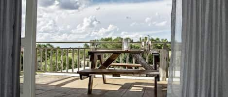 Executive Room | Balcony