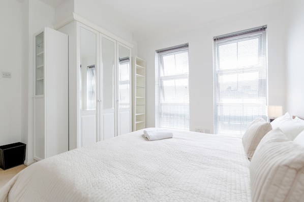 Apartment, 2 Bedrooms | Iron/ironing board, free WiFi, bed sheets