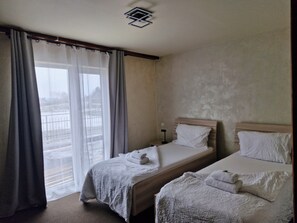 双床房, 独立浴室 | 迷你吧、特色装修、隔音、熨斗/熨板