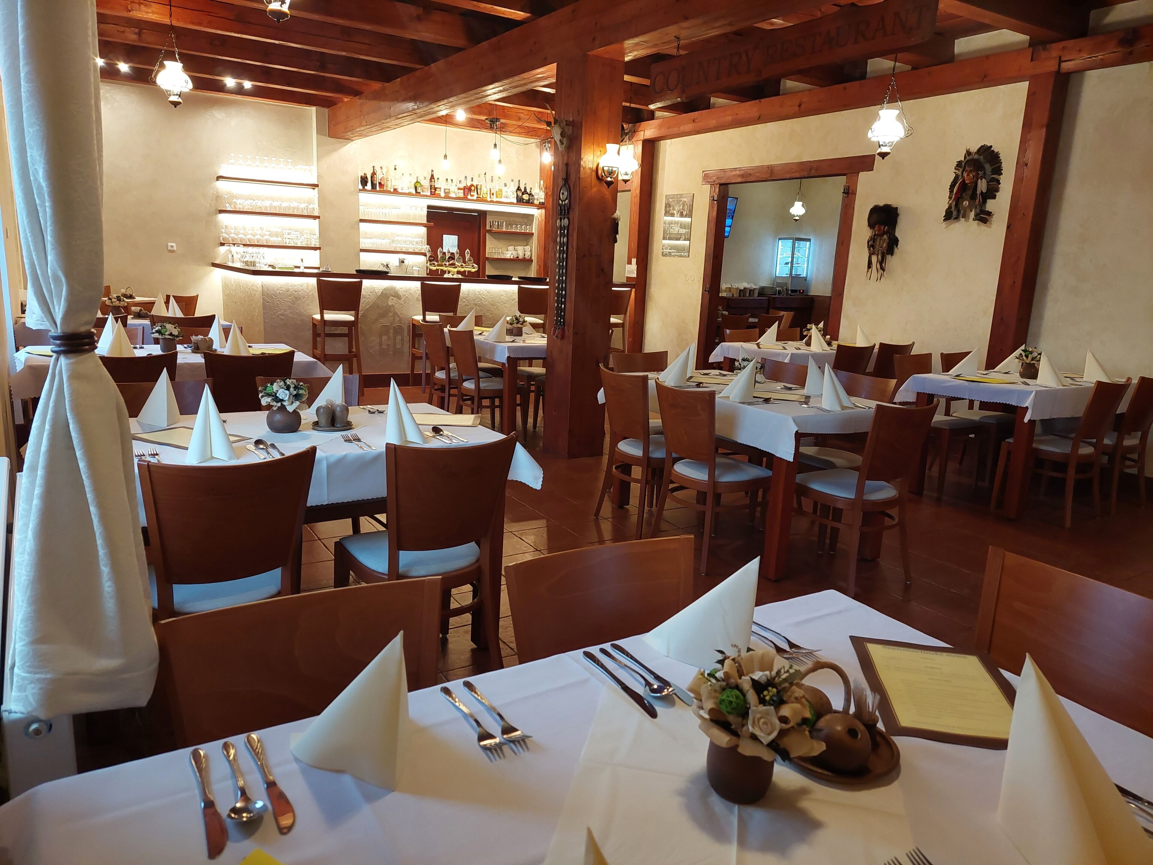 아침 식사, 점심 식사, 저녁 식사 제공, 바비큐