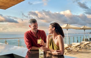 5 Bars/Lounges, Sportbar