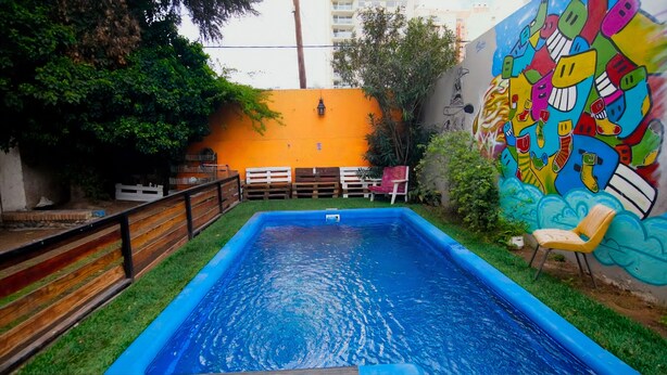 Outdoor pool - Hostel Punto Patagonico (Neuquén)