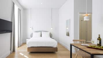 Estúdio | Cofres nos quartos, individualmente decorados