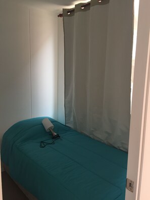 3 habitaciones y ropa de cama 