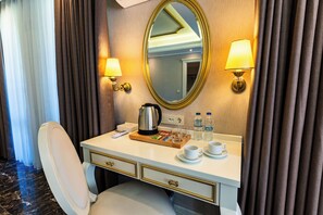 Deluxe Suite, Valley View