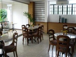 Ferdiglaget frokost hver dag (mot et tillegg)