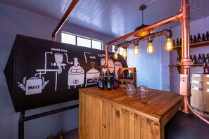 Interior detail - Mala Vecindad Beer Hotel (Mexico City)