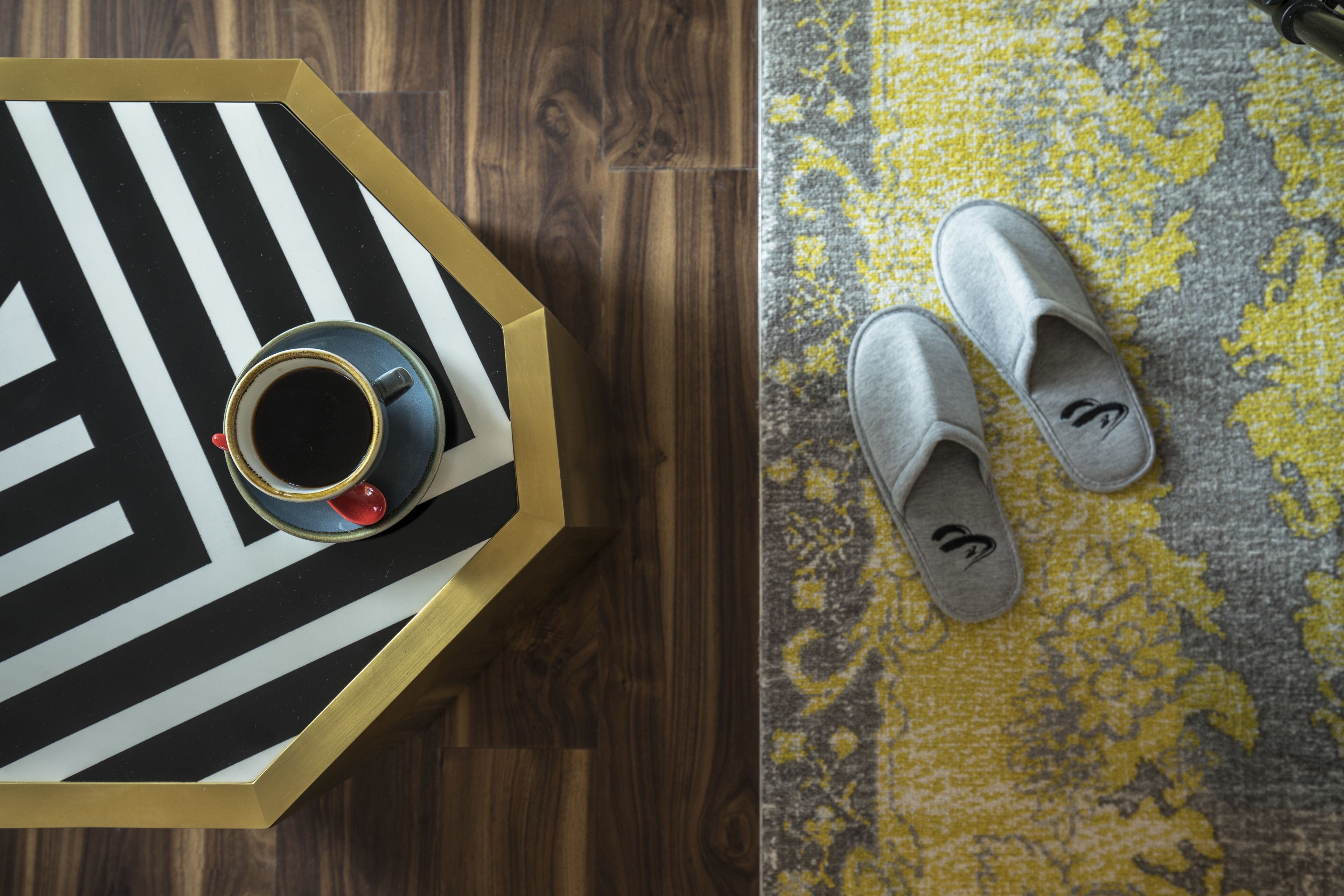 artist suite, 1 king bed | 1 bedroom, hypo-allergenic bedding, down duvets, pillow-top beds