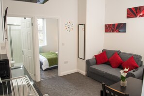 Apartament | Sala d'estar | Televisor de pantalla plana 