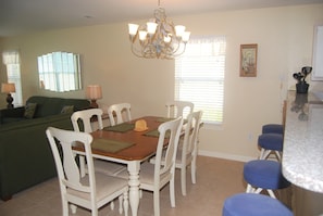 In-room dining - Fairways At Riveroaks 23d 3 Bedroom Condo by RedAwning (Myrtle Beach)