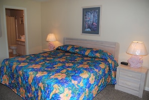 Apartment, 3 Schlafzimmer | 3 Schlafzimmer, Bügeleisen/Bügelbrett, kostenloses WLAN, Bettwäsche