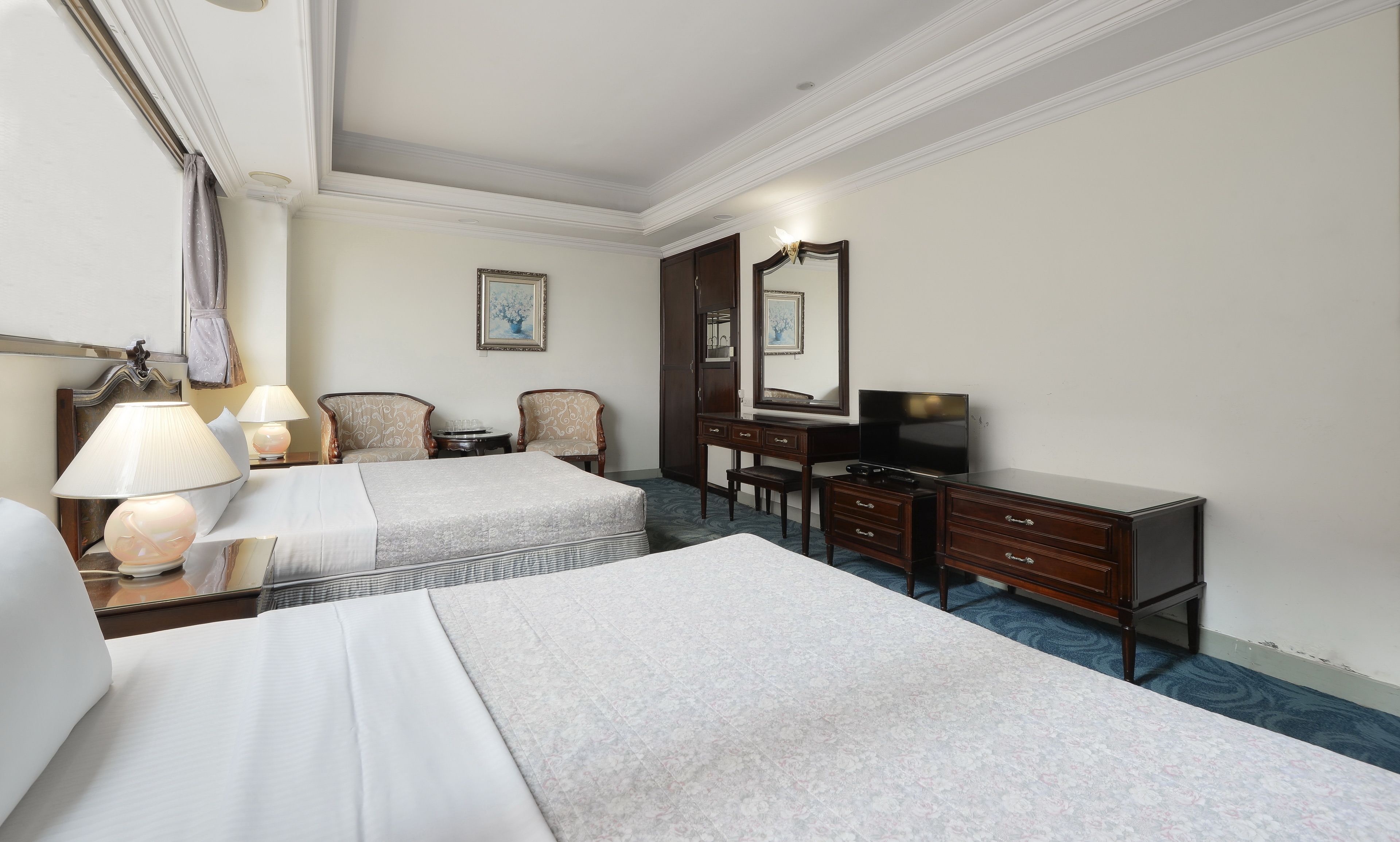 Photo - Forbes Hotel