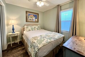Condo, 2 Bedrooms