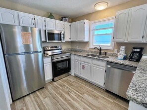 Private kitchen - Sunrise Ge 110 2 Bedroom Condo by RedAwning (Gulf Shores)
