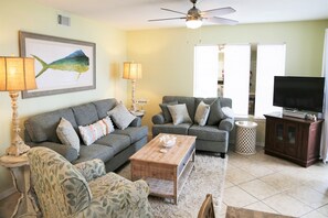 Apartment, 2 Schlafzimmer | Wohnzimmer | Fernseher, Netflix, Streaming-Dienste