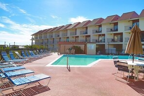 Pool - Gulfside Townhome 13 2 Bedroom Townhouse by RedAwning (Gulf Shores)