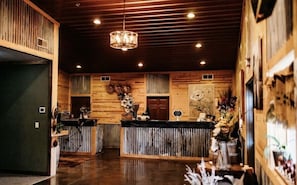 Property entrance - Big Horse Inn and Suites (Lewistown)