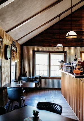 Restaurant - Big Horse Inn and Suites (Lewistown)