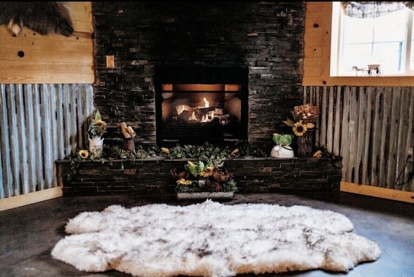 Lobby - Big Horse Inn and Suites (Lewistown)