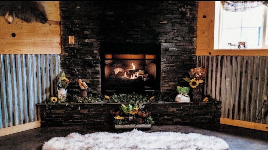 Big Horse Inn and Suites