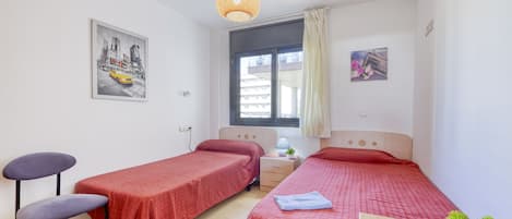 2 多间卧室、熨斗/熨衣板