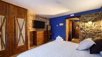 Habitació doble estàndard, 1 llit de matrimoni gran | Wifi gratuïta i roba de llit