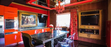 Exclusive Suite | 1 bedroom, premium bedding, pillowtop beds, in-room safe