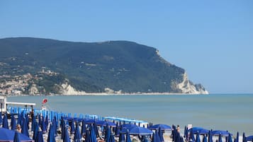 Private beach, sun-loungers, beach umbrellas, beach volleyball