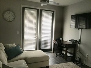 Deluxe Apartment, 1 Queen Bed, Accessible | Living room | Flat-screen TV - Buckhead with views of Midtown Downtown (Atlanta)