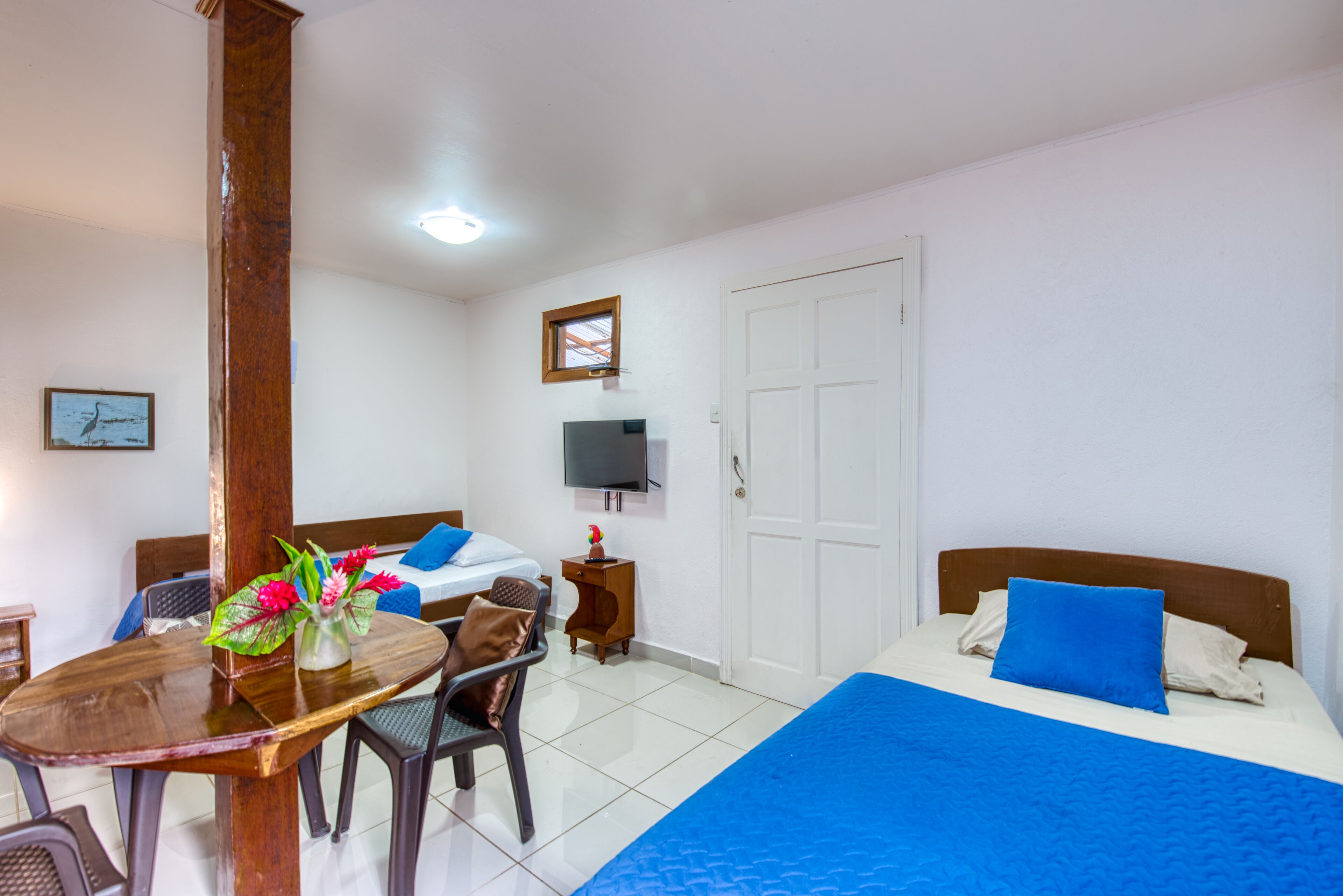 basic triple room  no beachfront | 1 bedroom, in-room safe, individually decorated, individually furnished