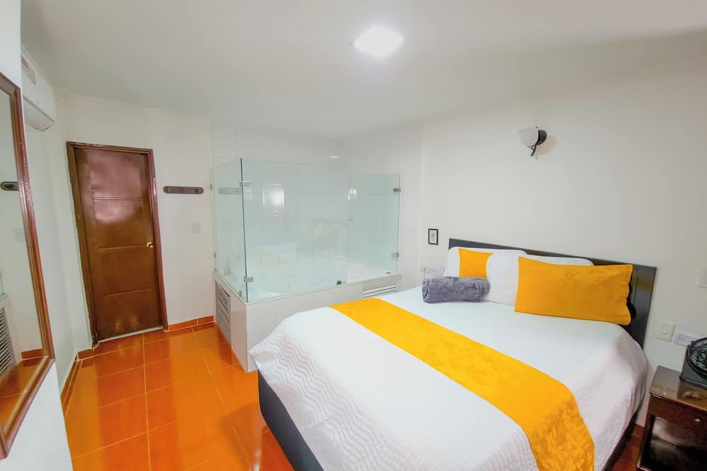 Hotel Avenida 3 Real