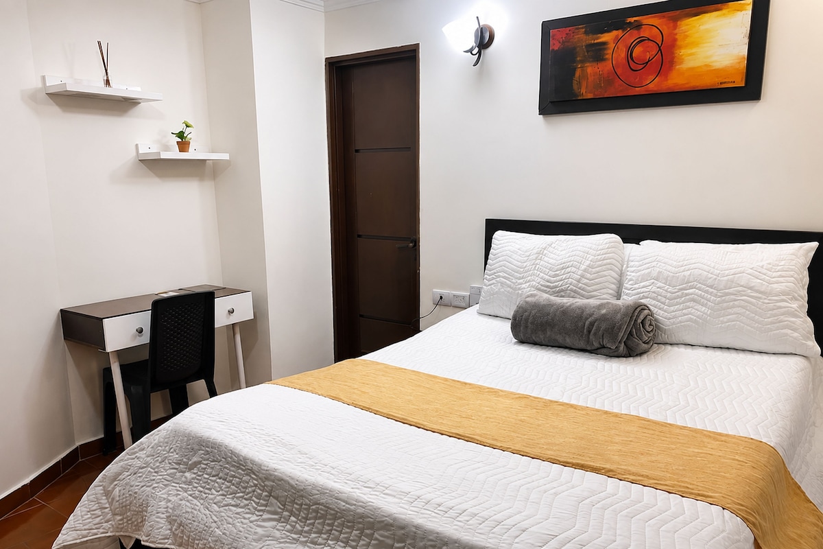 Standard Room, 1 Double Bed | Front of property