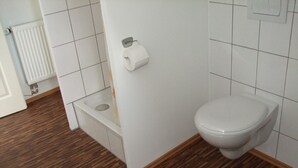 Apartment | Bathroom - Ferienwohnung A Henn (Siegburg)