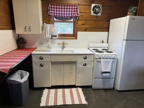 Unclassified image, 5 of 91, button - Kootenai Valley Motel (Bonners Ferry)