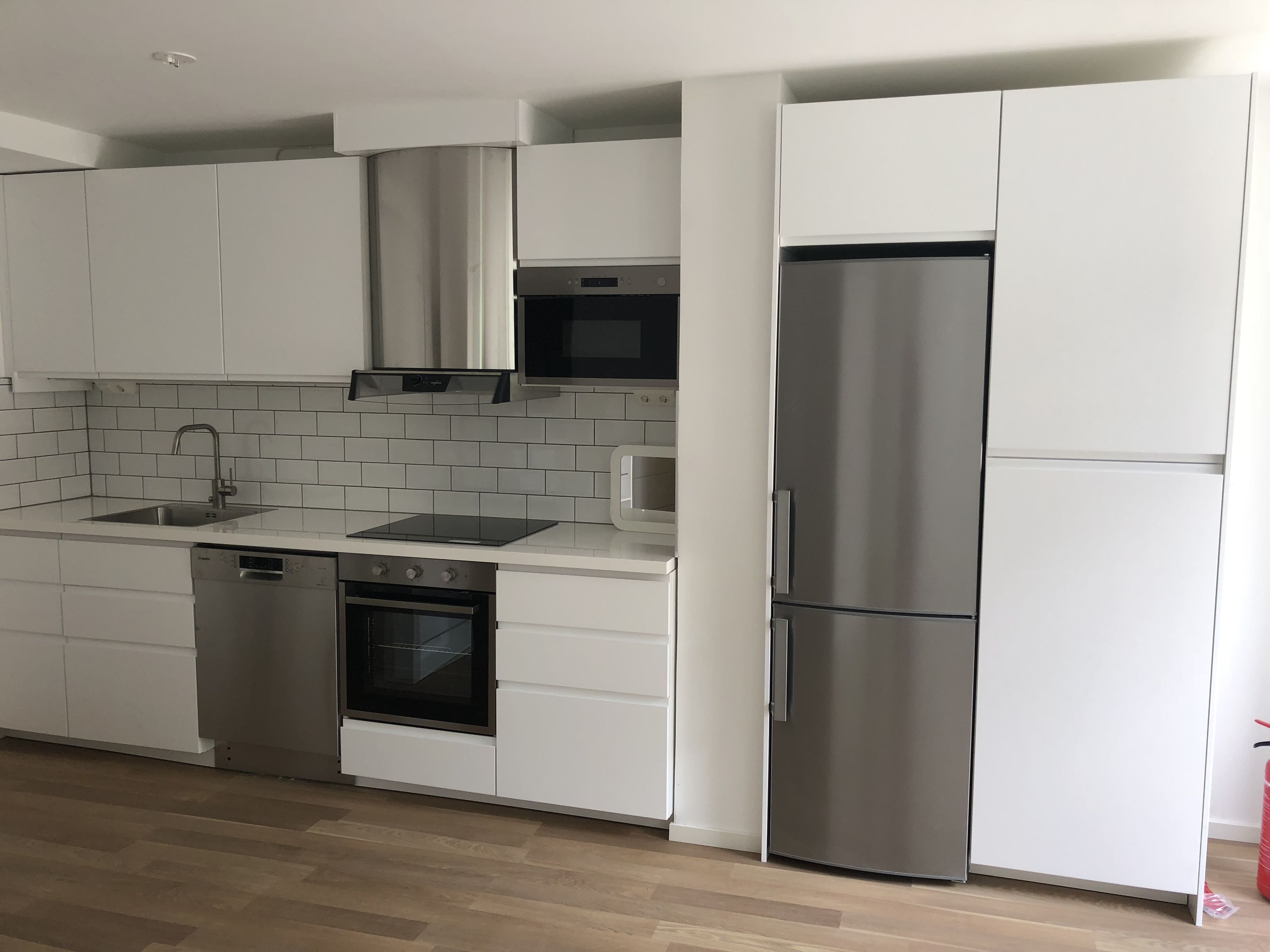 Lägenhet | Eget kök | Kylskåp, mikrovågsugn, ugn och spishäll