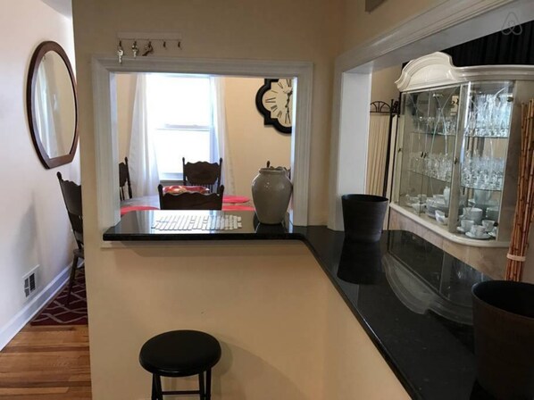 Room, 1 Queen Bed, Non Smoking | 1 bedroom, desk - Private Room 2 - Near NYC, EWR & Outlet Mall (Hillside)