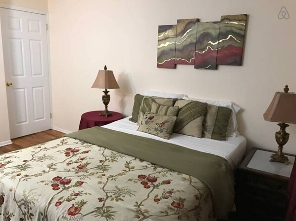 Room, 1 Queen Bed, Non Smoking
