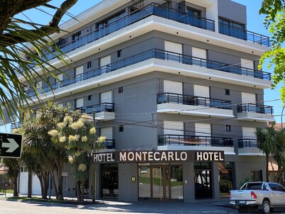 Montecarlo Apart Hotel