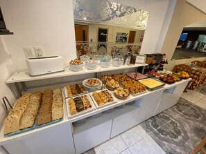 Restaurant - Montecarlo Apart Hotel (Mar del Plata)